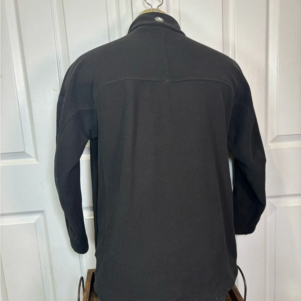 Marmot Men's Black 1/2 zip pullover jacket